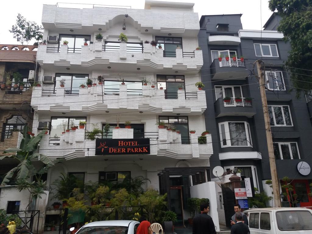 Hotel Deer Parkk New Delhi Buitenkant foto