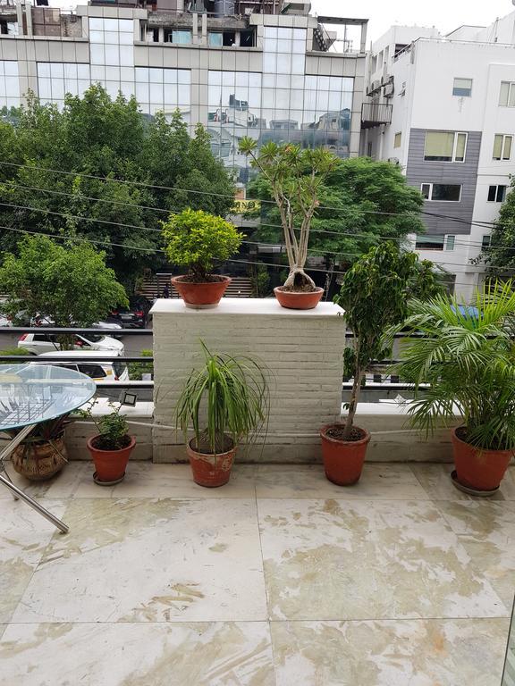 Hotel Deer Parkk New Delhi Buitenkant foto